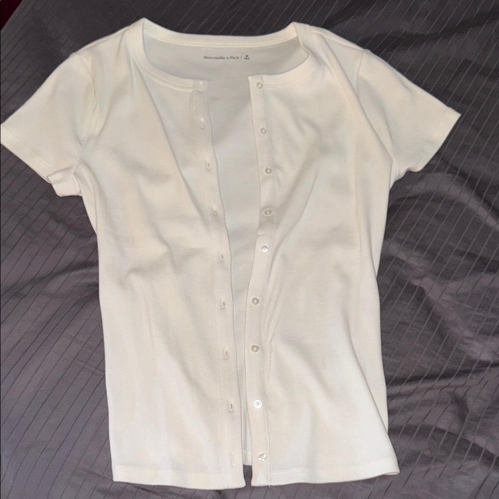 Abercrombie & Fitch White Button Tshirt